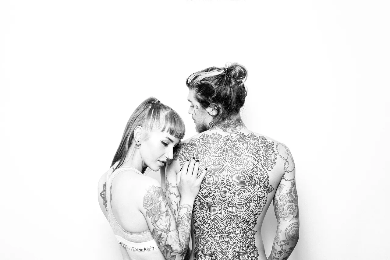 tattoos, couple, portrait, lovers, body, skin, adults, together, relationship, body art, love, man, woman, models, people, romance, black and white, monochrome, studio photography,