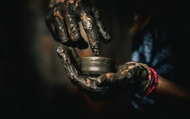 hand, pot, pottery, mud, art, pottery, pottery, pottery, pottery, pottery, mud, art